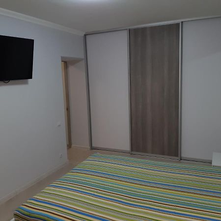 Apartment Near Stadio Metalist 카리프 외부 사진