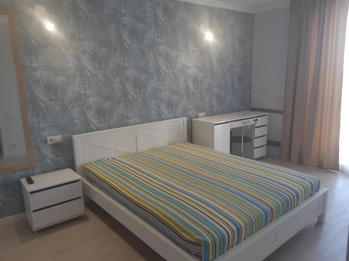 Apartment Near Stadio Metalist 카리프 외부 사진