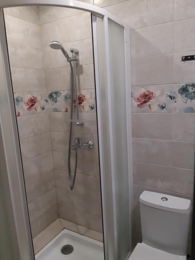 Apartment Near Stadio Metalist 카리프 외부 사진