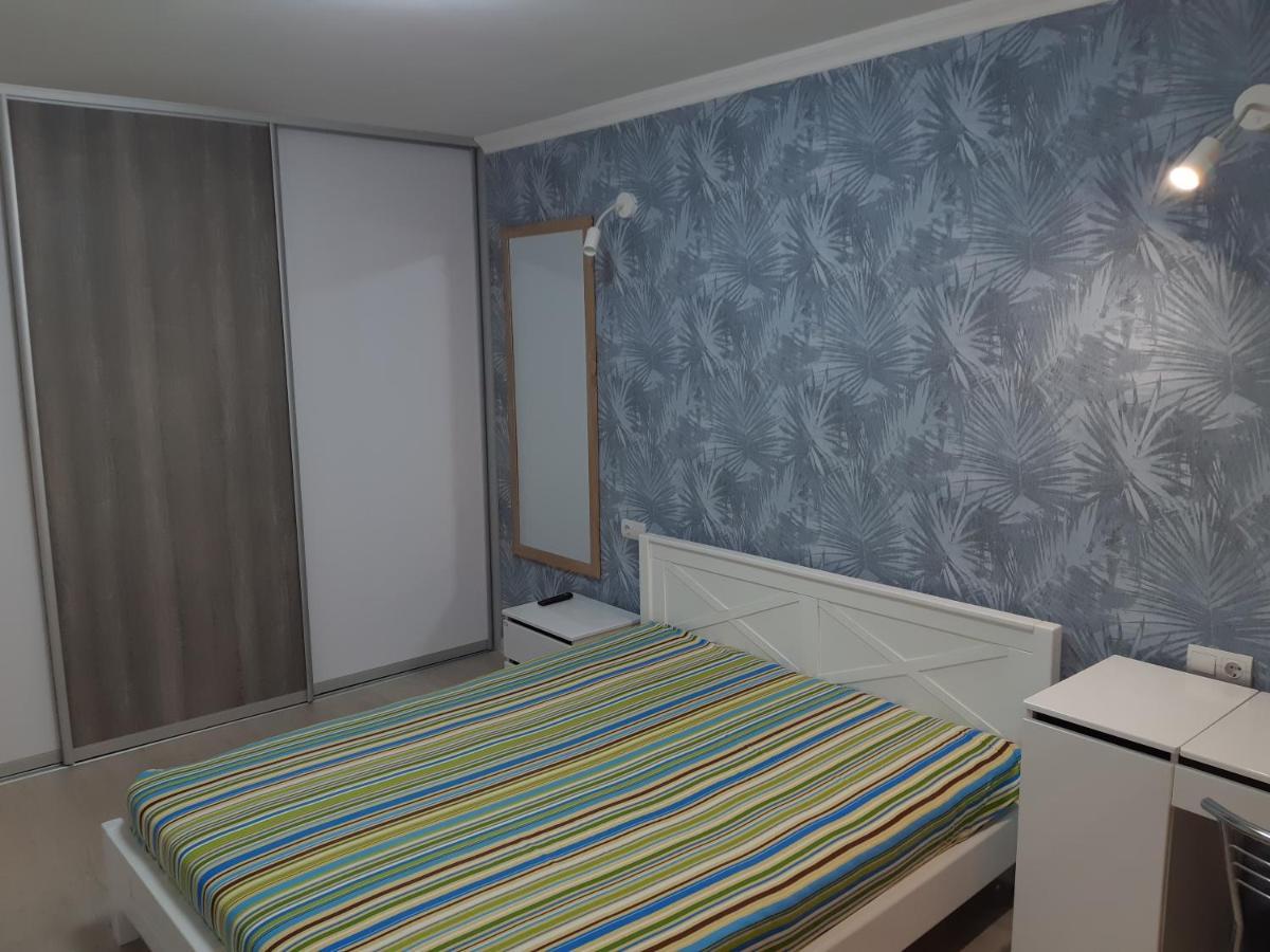 Apartment Near Stadio Metalist 카리프 외부 사진