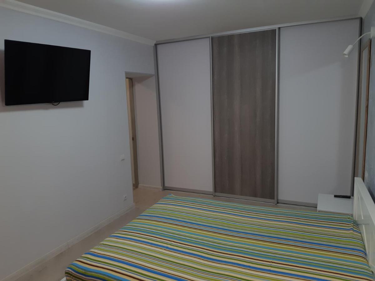 Apartment Near Stadio Metalist 카리프 외부 사진
